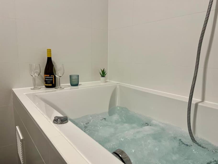 Panorama Schlossberg & Jacuzzi グラーツ エクステリア 写真